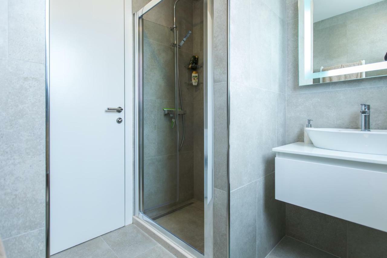 Spacious Modern Apartment Close To The Beach Dubrovnik Exterior foto